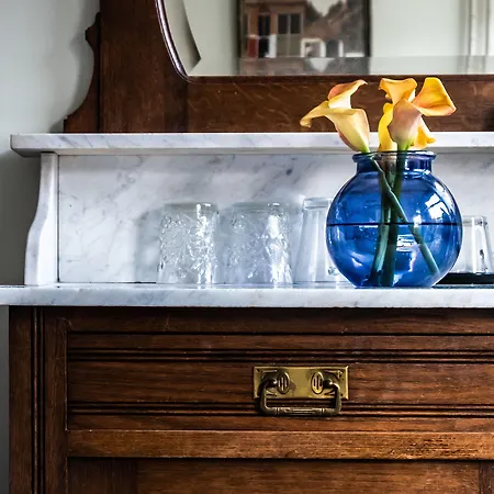 호텔 Rosalia's Menagerie Cocktail Bar & Innupstairs 암스테르담