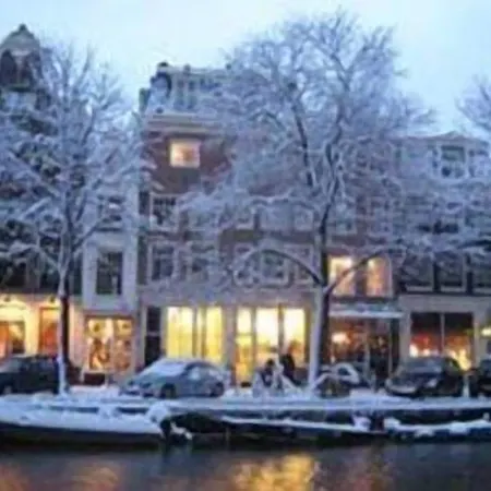 Rosalia's Menagerie Cocktail Bar&innupstairs