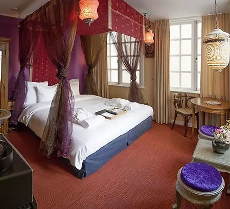 Rosalia's Menagerie Cocktail Bar & Innupstairs 3* Amsterdam