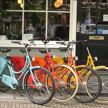 Rosalia's Menagerie Cocktail Bar & Innupstairs 3* 암스테르담