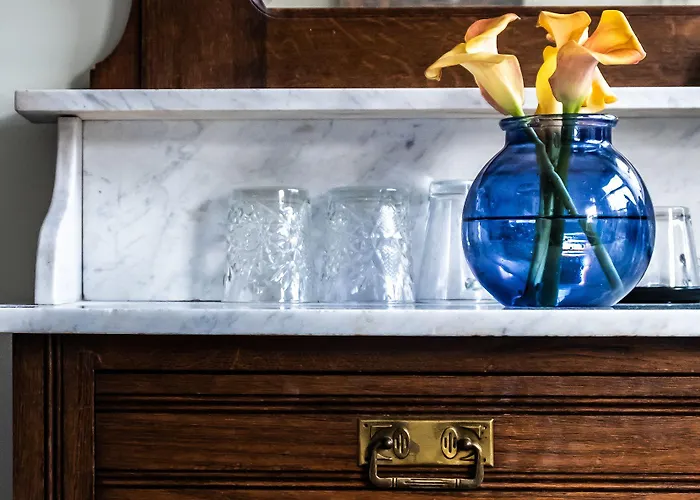 Hotel Rosalia's Menagerie Cocktail Bar & Innupstairs Amsterdam