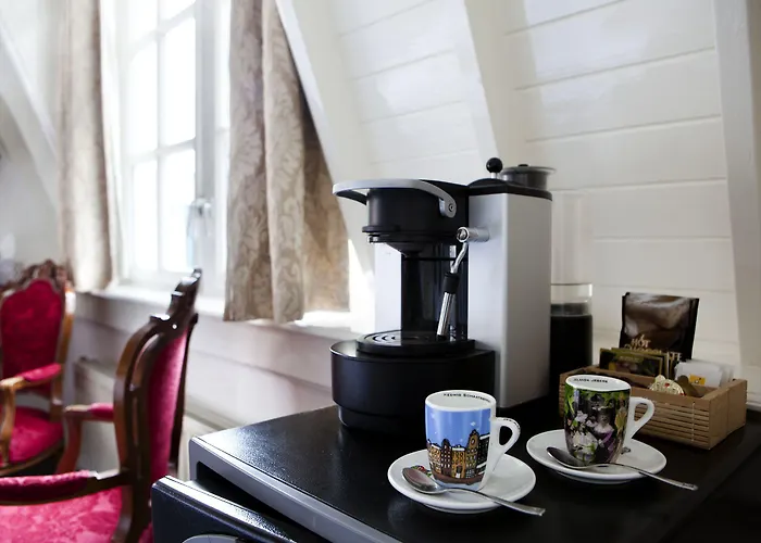 Hotel Rosalia's Menagerie Cocktail Bar & Innupstairs Amsterdam