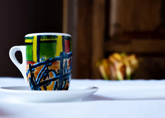 Rosalia's Menagerie Cocktail Bar & Innupstairs 3* Amsterdam