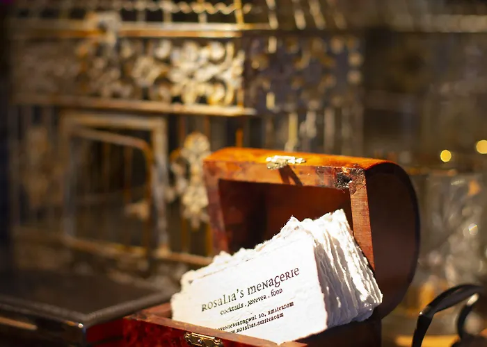 Rosalia's Menagerie Cocktail Bar & Innupstairs 3*