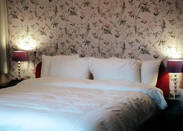 Rosalia's Menagerie Cocktail Bar & Innupstairs