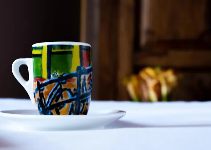 Rosalia's Menagerie Cocktail Bar & Innupstairs Hotel Amsterdam