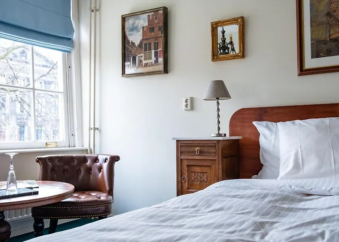 Hotel Rosalia's Menagerie Cocktail Bar & Innupstairs Amsterdam