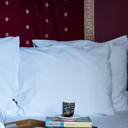 Rosalia's Menagerie Cocktail Bar & Innupstairs