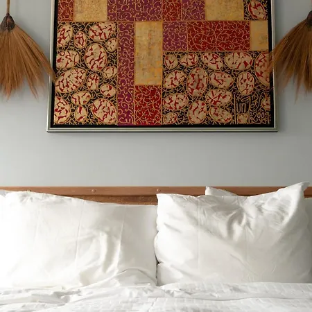 Rosalia's Menagerie Cocktail Bar & Innupstairs